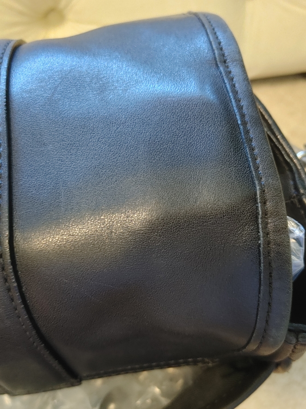 Vintage Coach Black Leather Messenger Bag - Picture 14 of 15